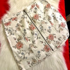 Tinsel town zip-front skirt